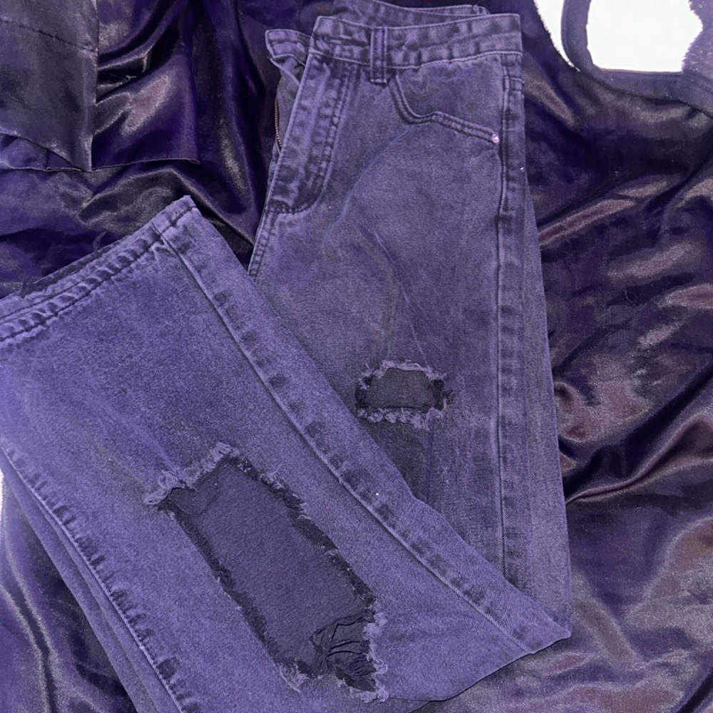 Black baggy distressed jeans in good condition